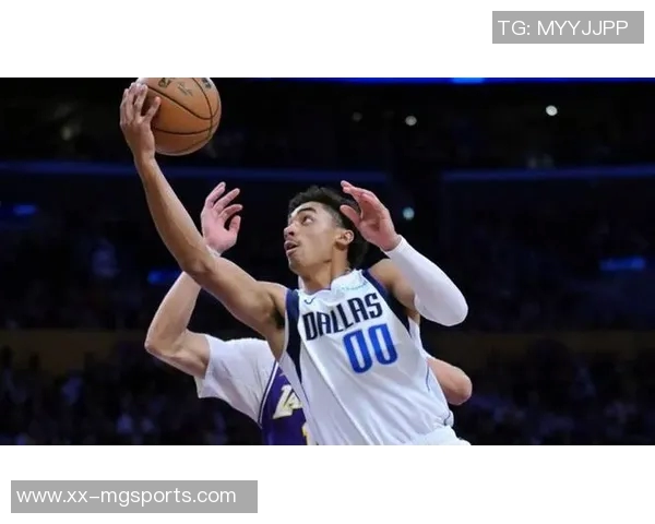 浓眉称赞克里斯蒂交易后表现提升如鱼得水展现出色状态